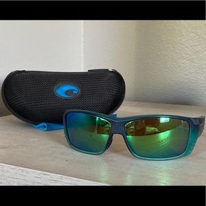 Costa Cat Cay sunglasses